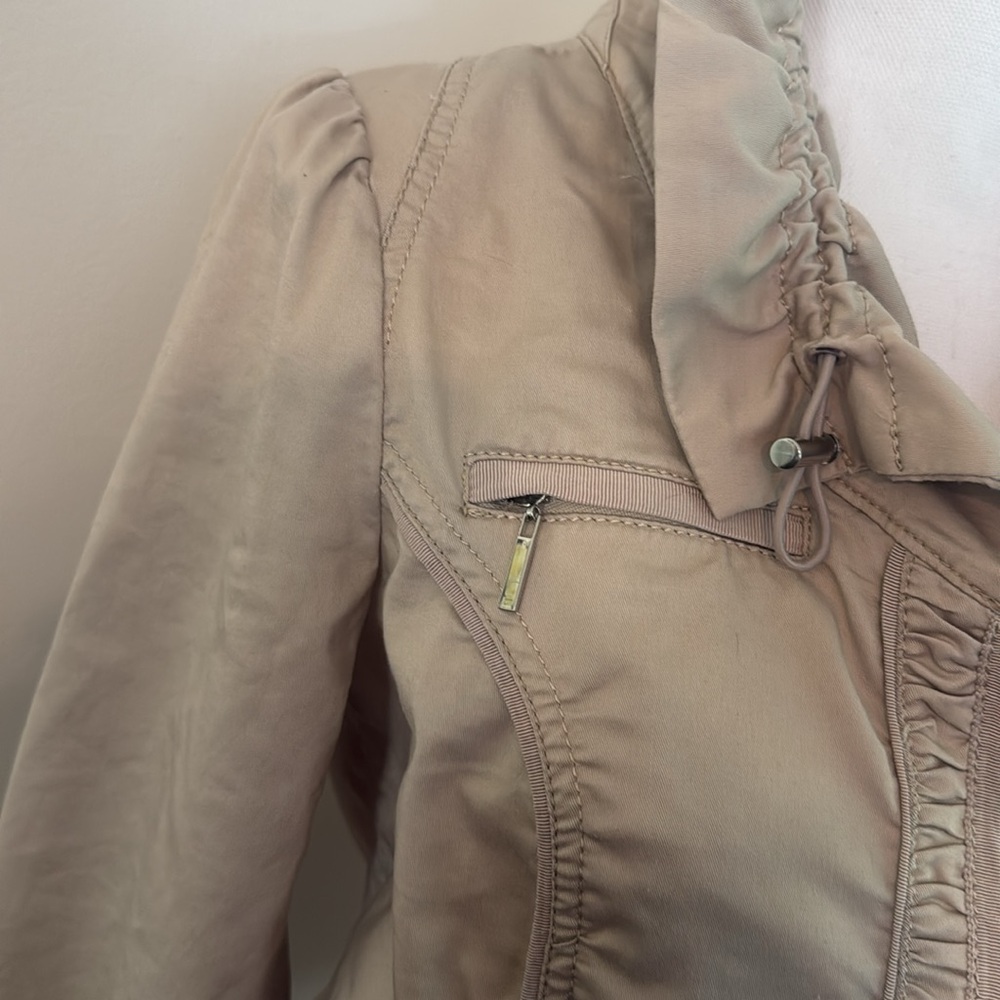 White House Black Market Women's Tan Bomber Jacket Size 2 - Picture 5 of 14